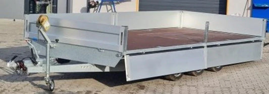 Plateforme latérale pliante Boss 600 x 200 cm  + rampes + béquilles