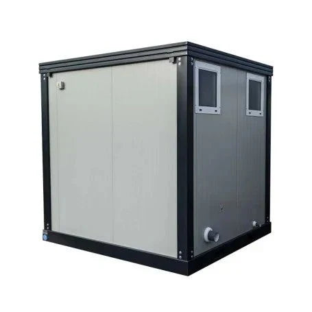Unité sanitaire SDU avec toilettes, douche, lavabo et urinoir
